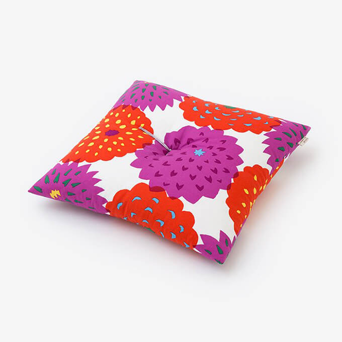 天竺牡丹 京緋色花