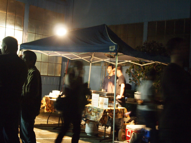 20110211-market2.jpg