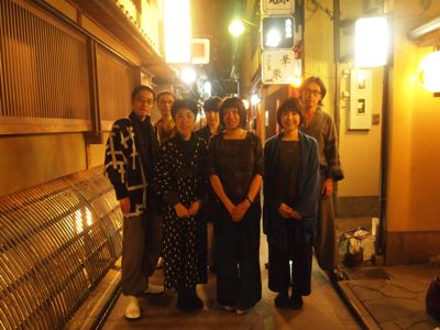 20111113-grouppic2.jpg