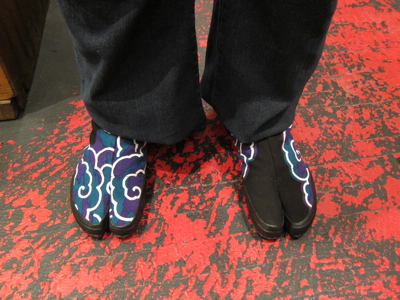 20120603-sionaidshoes.jpg