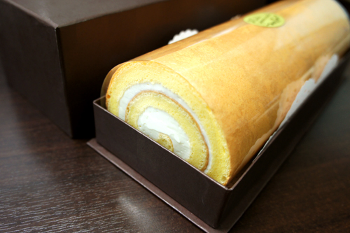20120229-rollcake.jpg