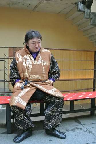 20140206-yoshisama-suwari.jpg