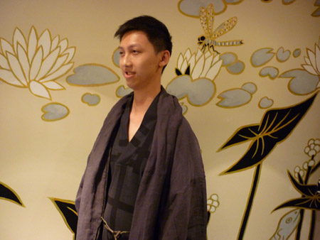 20111024-hong-kong-KABUKI-MONO.jpg
