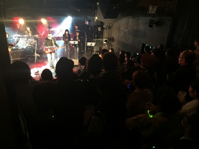 live_3
