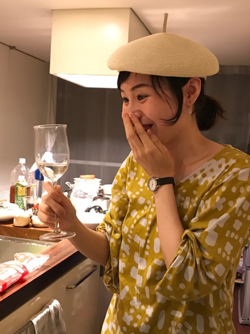 ２４