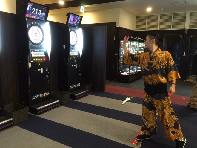 darts