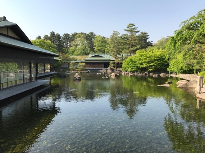 １０