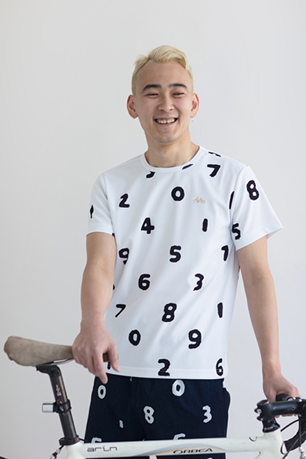 128702662_o4