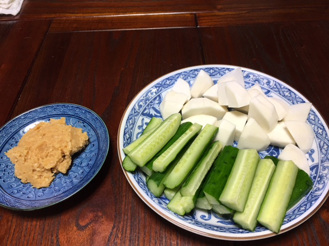 miso-kyuuri